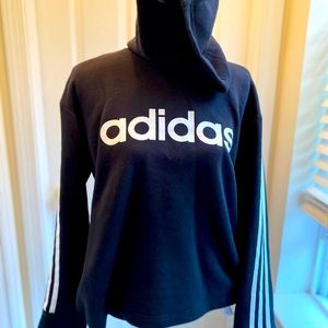 🤍🖤Black Adidas hoodies🖤🤍